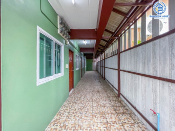 *****บ้านแฝดมือสองย่านนนทบุรีฯ ม.ทรายทองนิเวศน์ เนื้อที่กว้างขวางมากถึง 40 ตร.ว. ฟังก์ชัน 8 ห้องนอน 8 ห้องน้ำ บนทำเลแห่งการเดินทาง ใกล้รถไฟฟ้าแห่งอนาคตสายสีชมพู "สถานีสามัคคี" และทางด่วน "ศรีรัช"